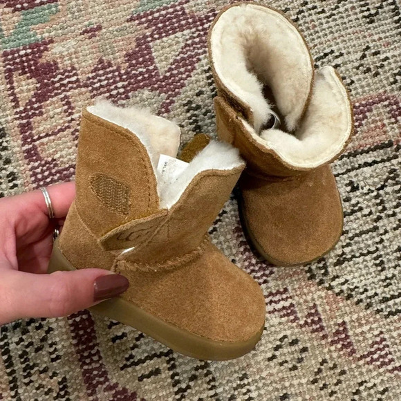 UGG Baby Keeland Toddler Winter Boot Fur Suede - Picture 7 of 8